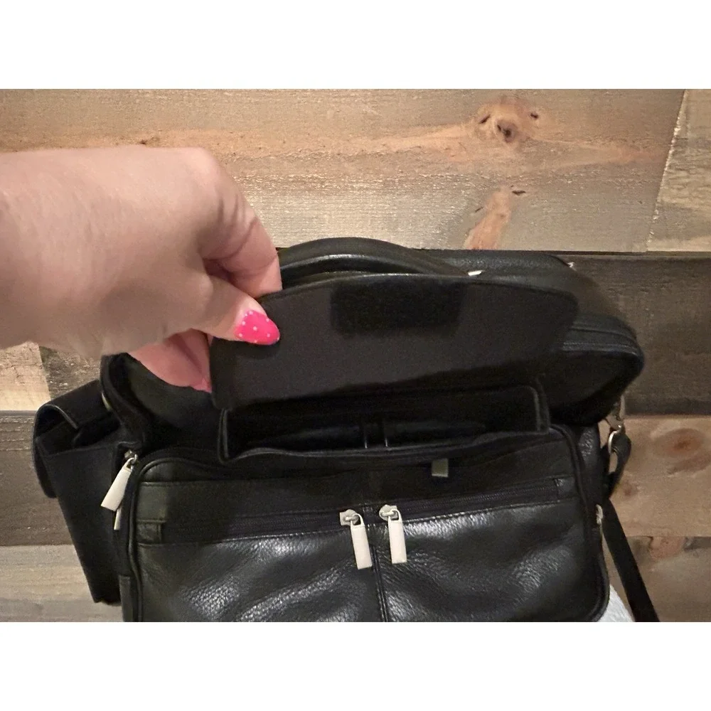 Wilsons Leather‎ Black Messenger Bag Multi Pocket Organizer Briefcase